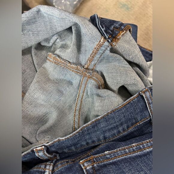 BCBGeneration Straight Leg Jeans - Picture 7 of 7